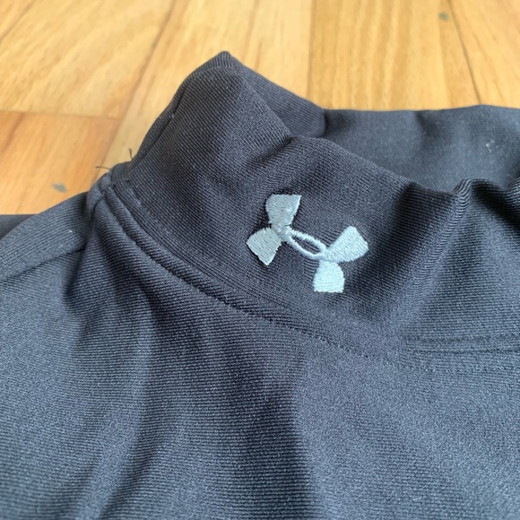 TWO-PACK Compression Tops - Picture 3 of 4